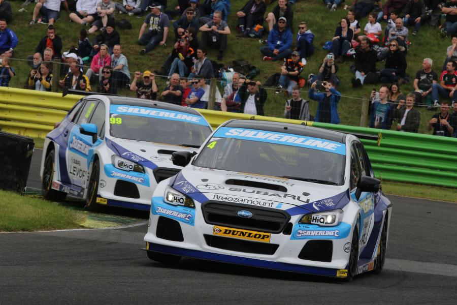  Adrian Flux Subaru Levorg GT BTCC 2016 года  (фото 31 из 32)